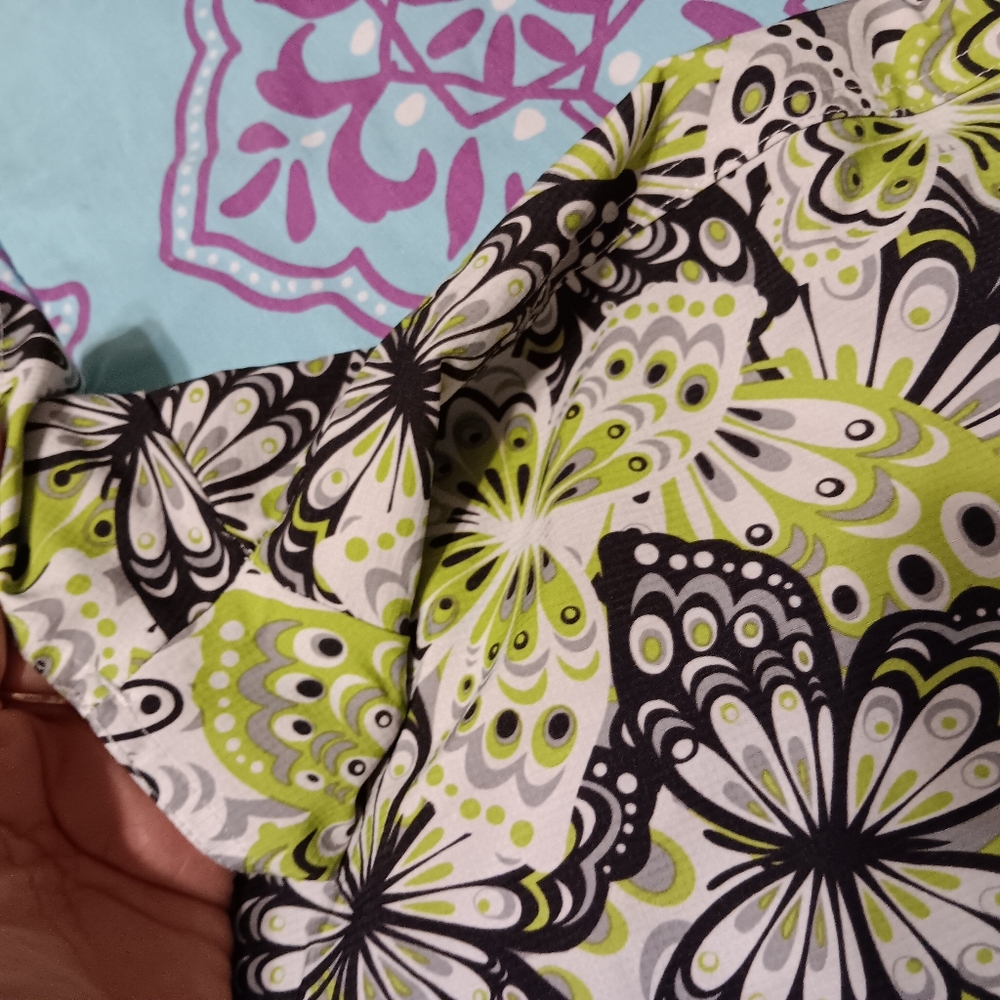 🐦‍🔥Med.couture 8415 M scrub top - Picture 7 of 8